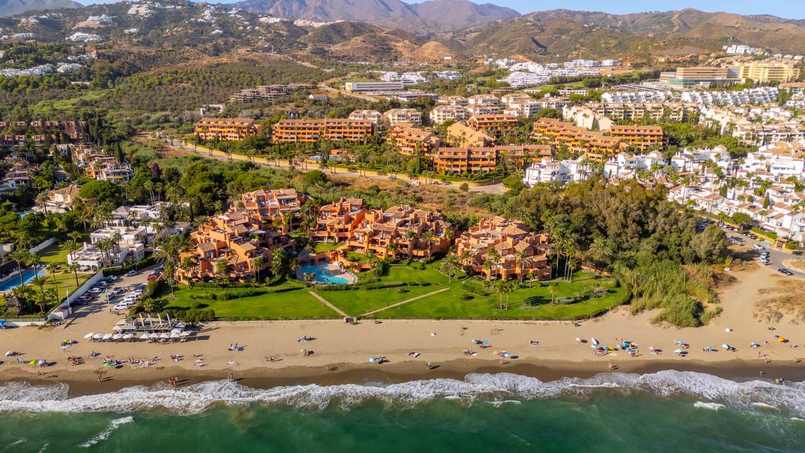 3 bedroom Apartment for sale in Marbella with pool garage - € 4,250,000 (Ref: 9849215)