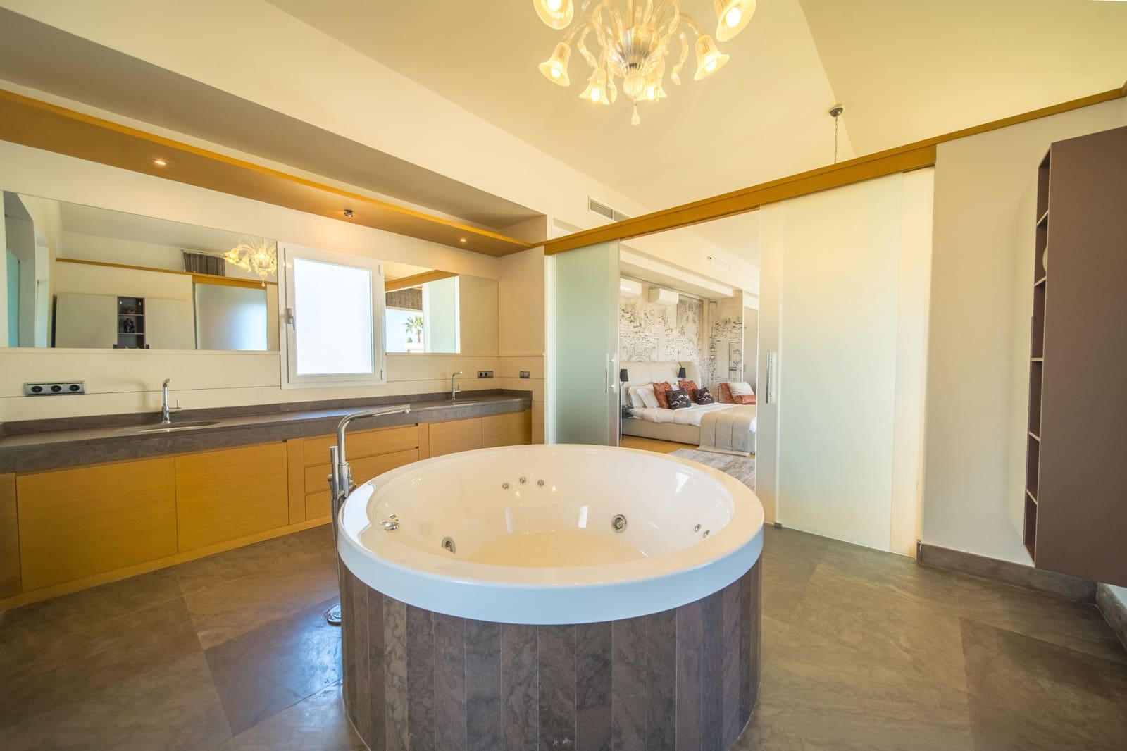 6 chambre Villa/Maison à vendre à Guadalmina avec piscine garage - 5 900 000 € (Ref: 9855208)