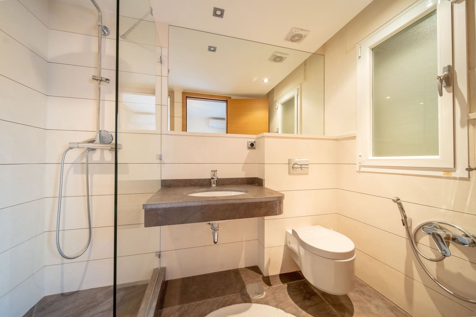 6 chambre Villa/Maison à vendre à Guadalmina avec piscine garage - 5 900 000 € (Ref: 9855208)