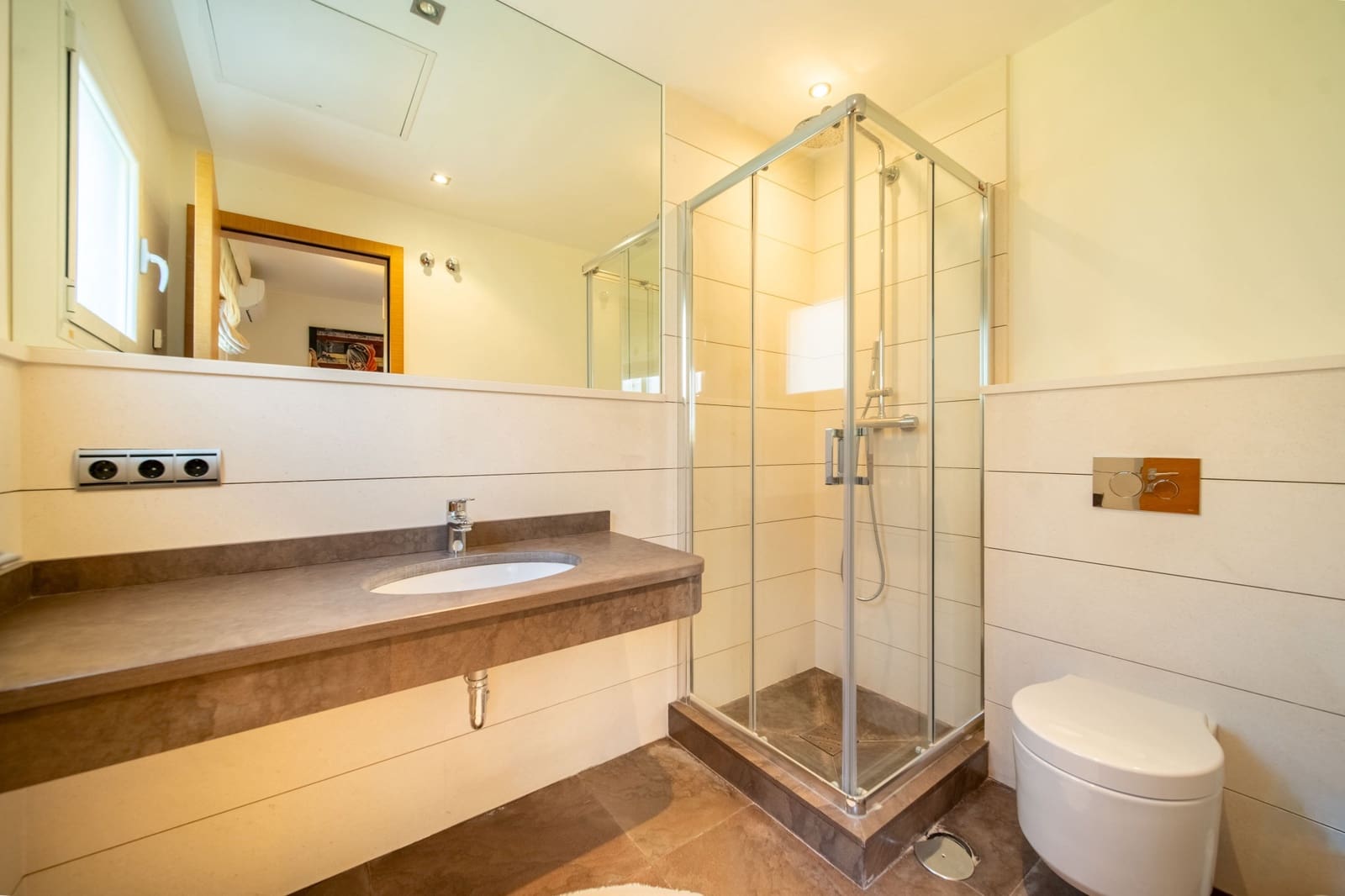 6 bedroom Villa for sale in Guadalmina with pool garage - € 5,900,000 (Ref: 9855208)