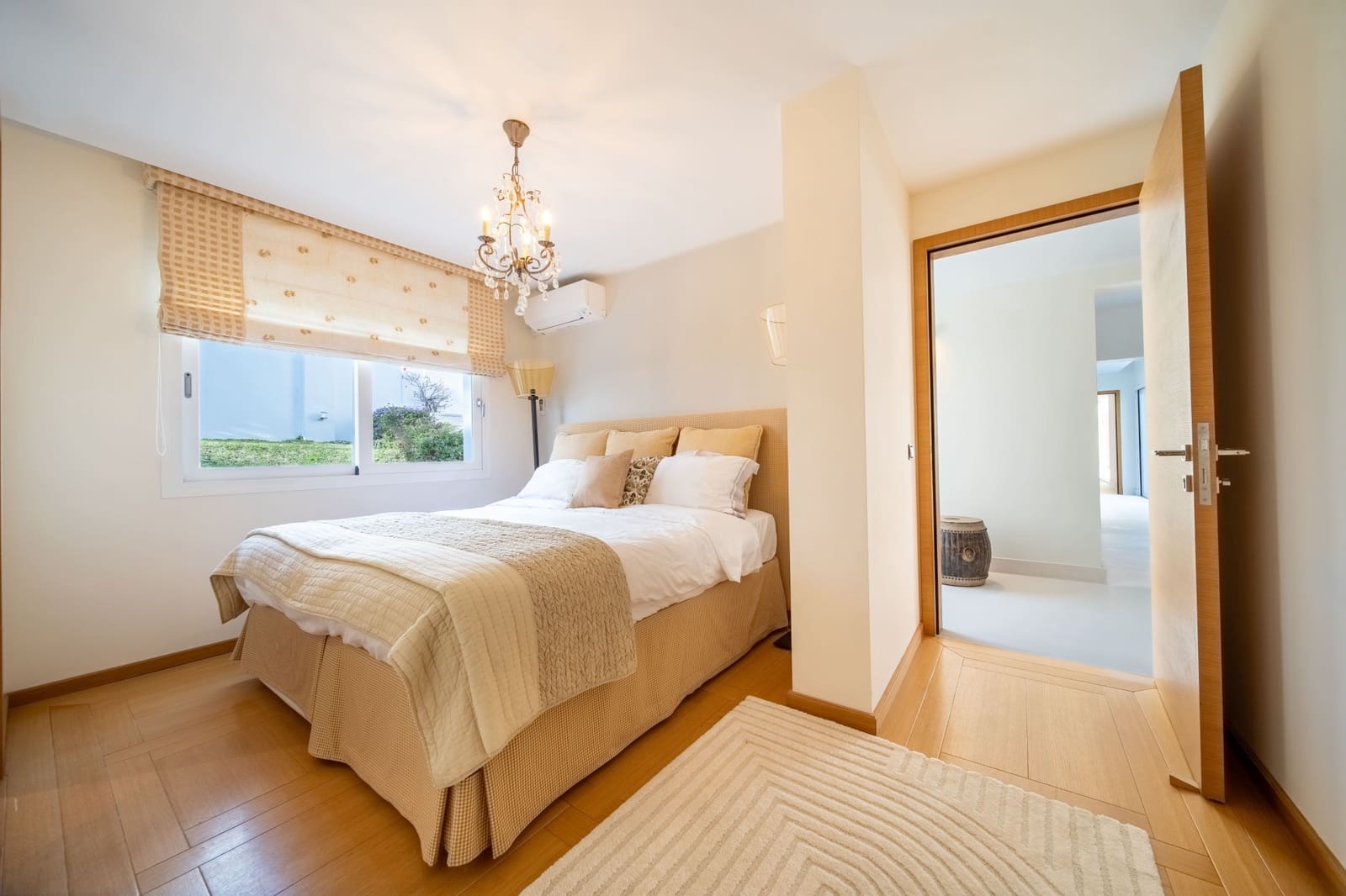 6 bedroom Villa for sale in Guadalmina with pool garage - € 5,900,000 (Ref: 9855208)