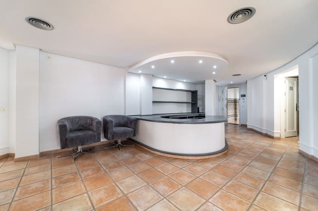 4 slaapkamer Kantoor te huur in San Pedro de Alcantara, Marbella - € 3.490 (Ref: 9858415)