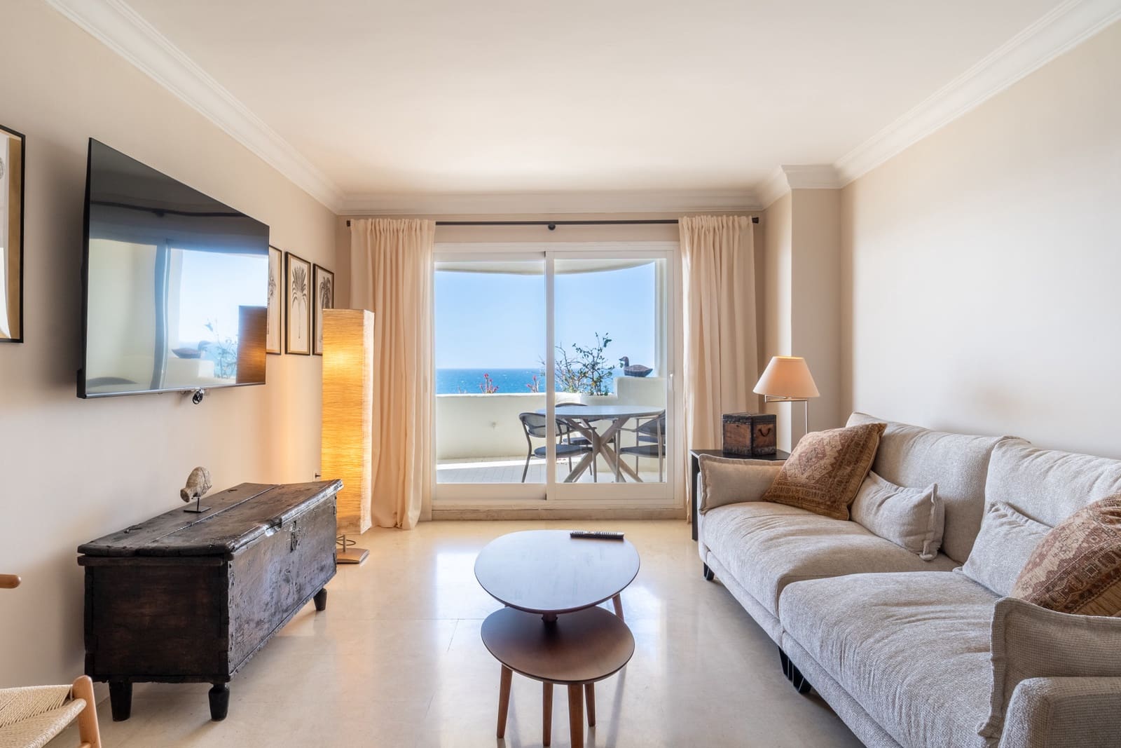 3 bedroom Apartment for holiday rental in Marbella with pool garage - € 4,500 (Ref: 9860790)
