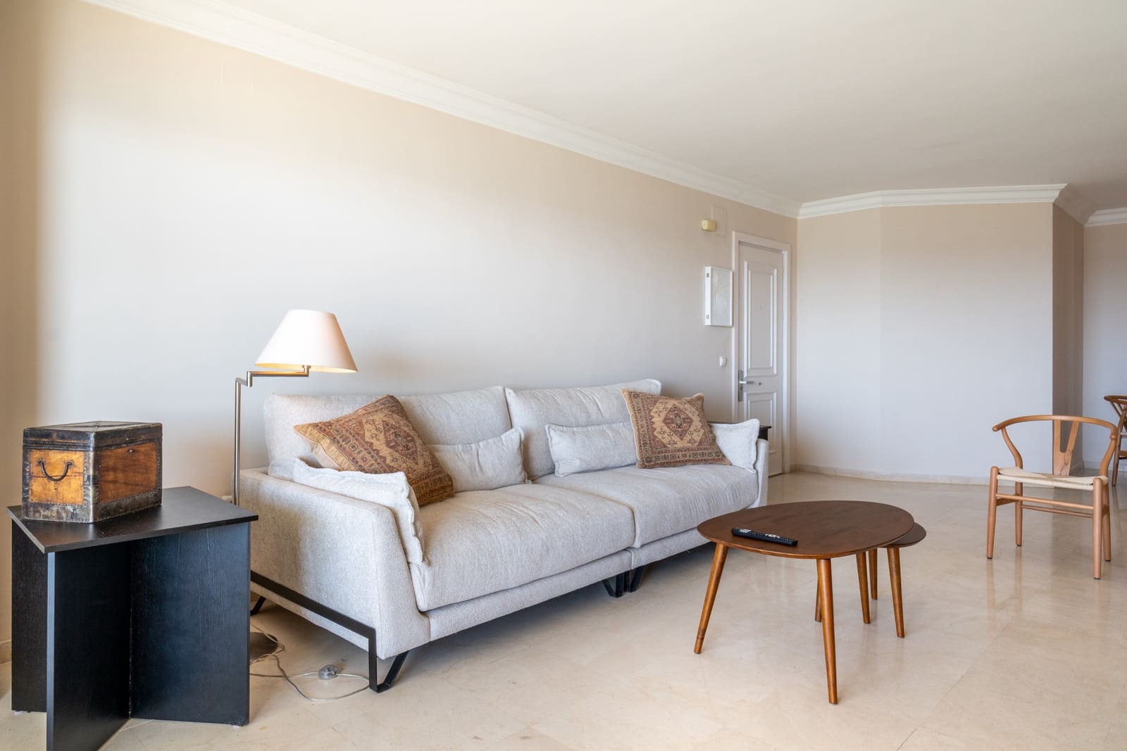 3 bedroom Apartment for holiday rental in Marbella with pool garage - € 4,500 (Ref: 9860790)