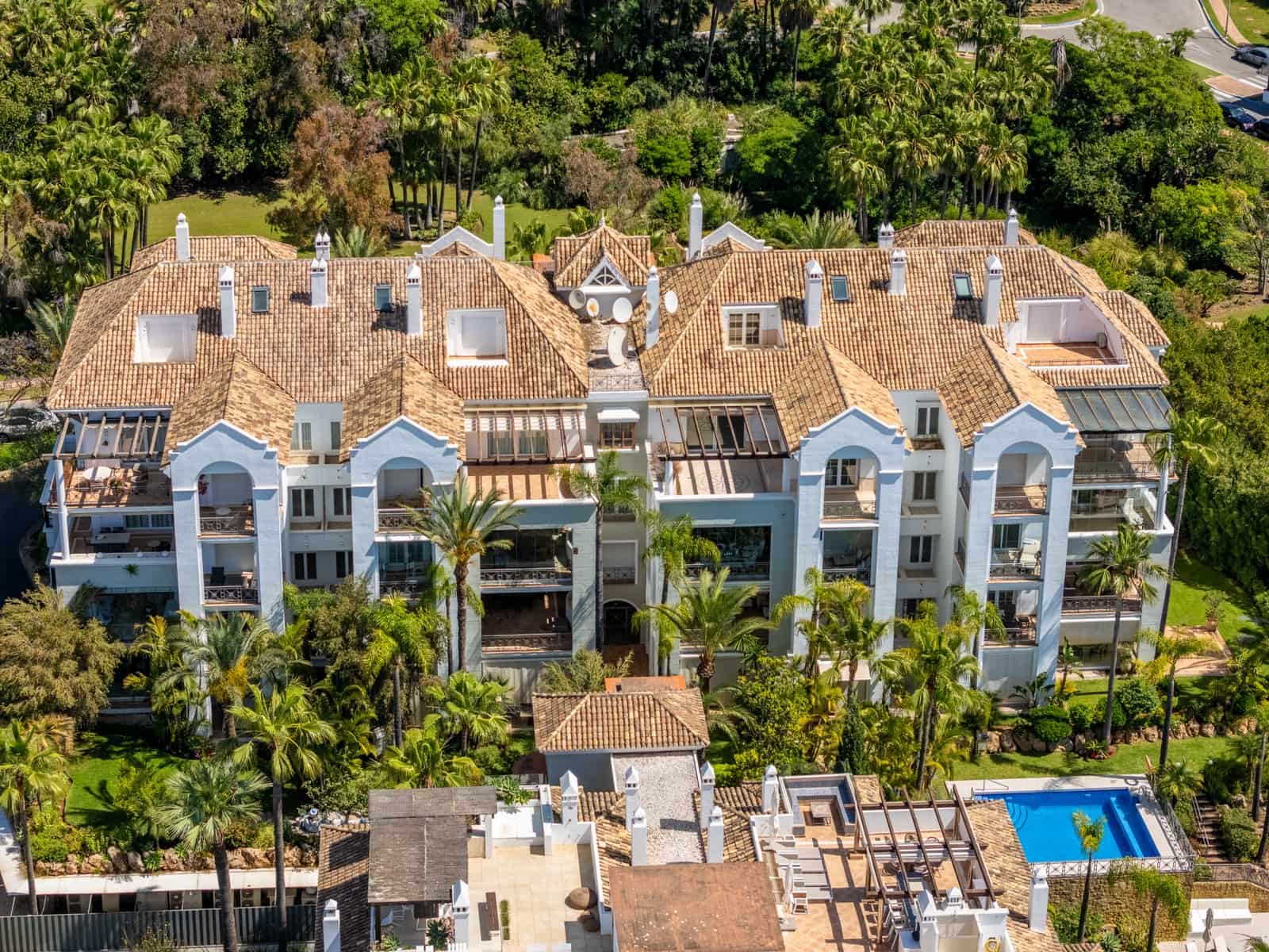 3 makuuhuone Huoneisto myytävänä paikassa Marbella mukana uima-altaan 
autotalli - 3 950 000 € (Ref: 9864999)