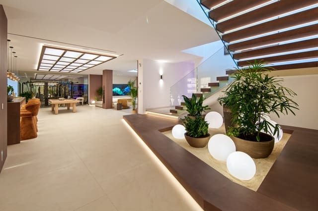 5 bedroom Villa for sale in Nueva Andalucia, Marbella with pool garage - € 11,750,000 (Ref: 9865001)