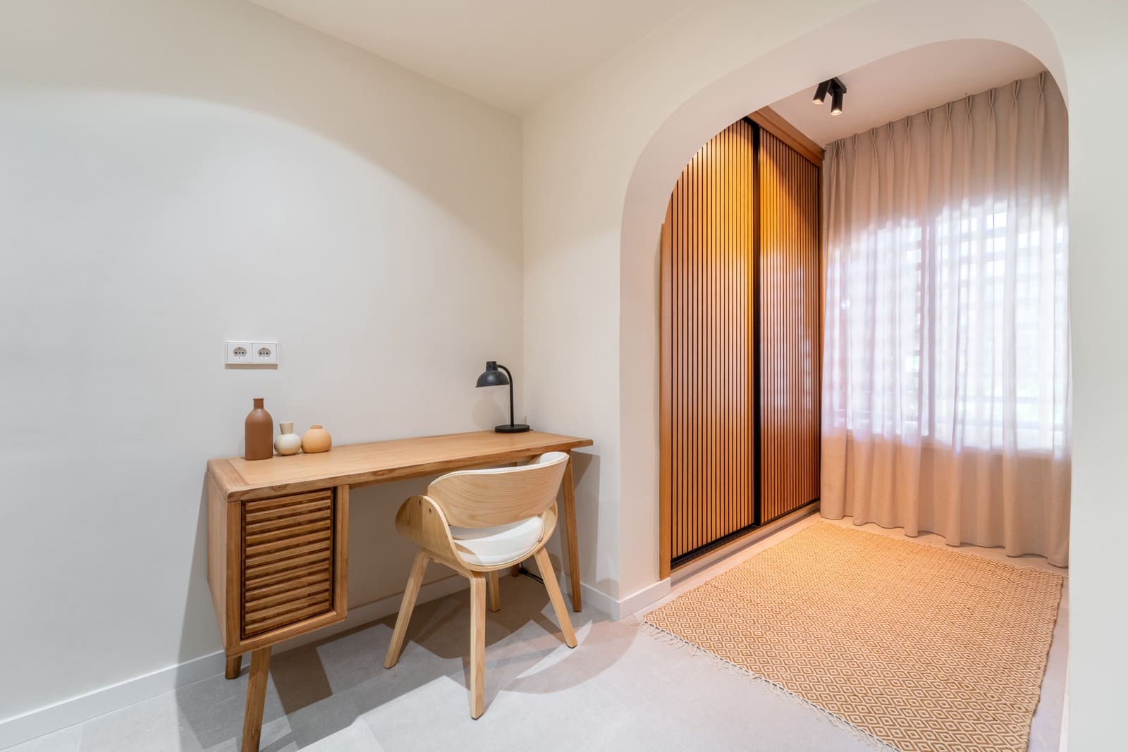3 soveværelse Penthouse til salg i Estepona med swimmingpool garage - € 995.000 (Ref: 9875857)