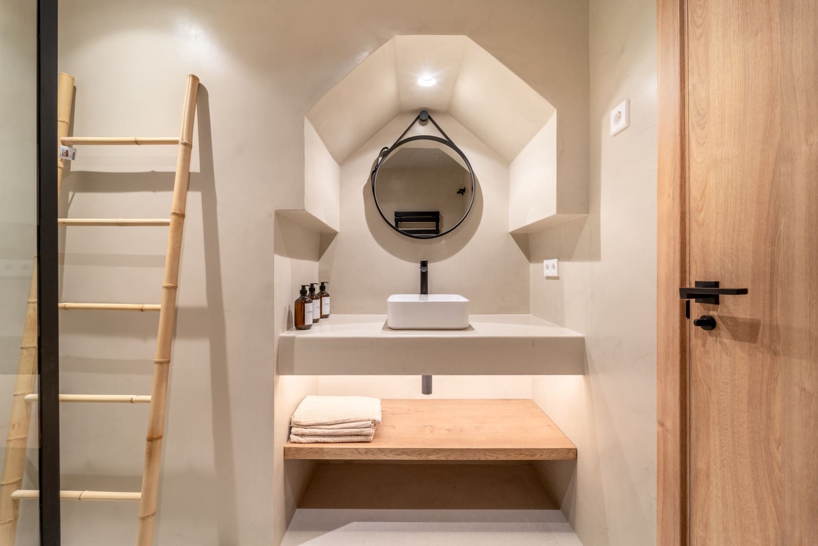 3 soveværelse Penthouse til salg i Estepona med swimmingpool garage - € 995.000 (Ref: 9875857)