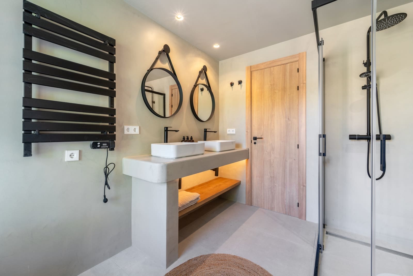 3 soveværelse Penthouse til salg i Estepona med swimmingpool garage - € 995.000 (Ref: 9875857)