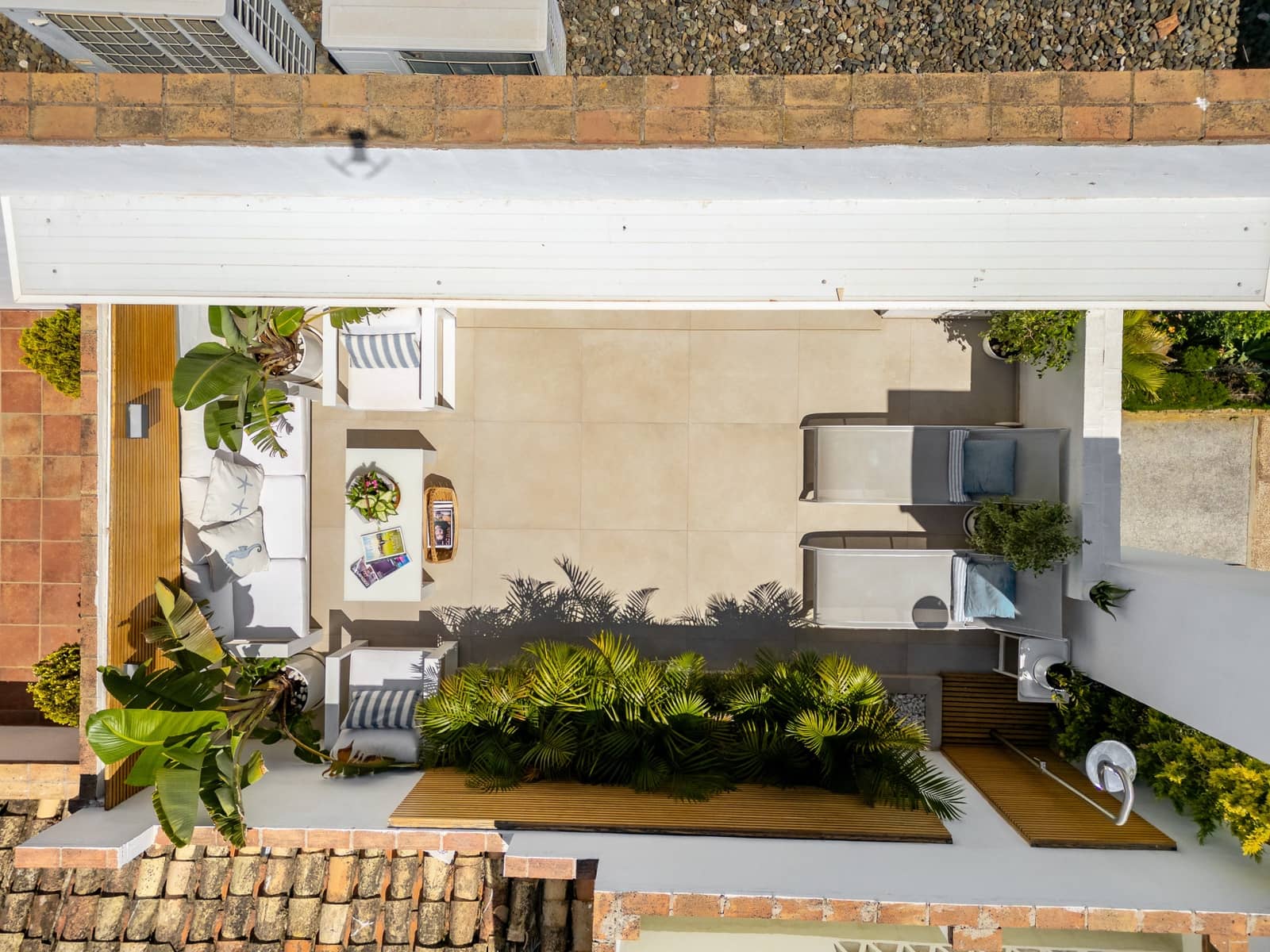 2 soverom Penthouse til salgs i Marbella med svømmebasseng garasje - € 1 995 000 (Ref: 9880739)
