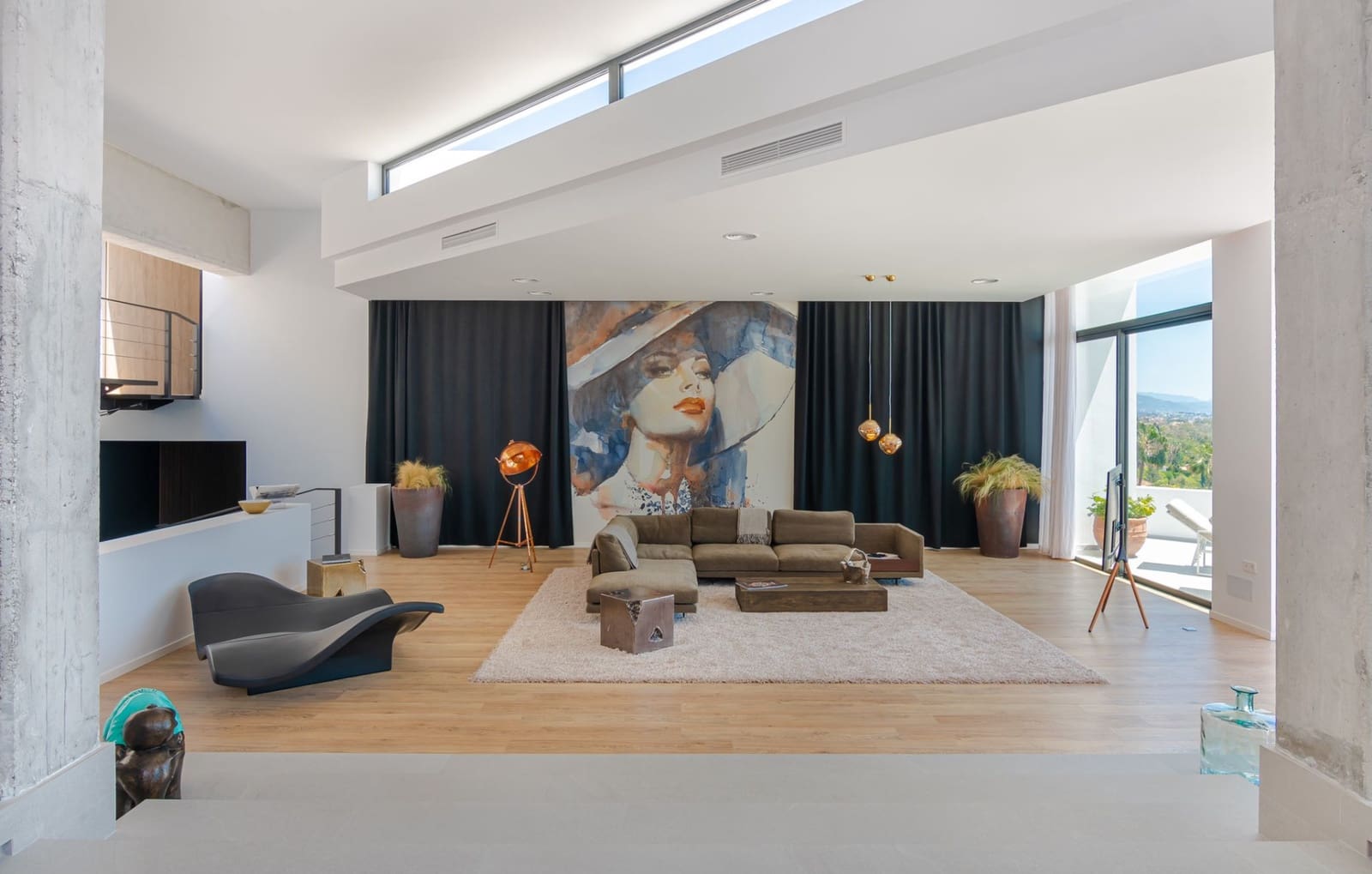 6 bedroom Villa for holiday rental in Benahavis with pool garage - € 30,000 (Ref: 9882591)
