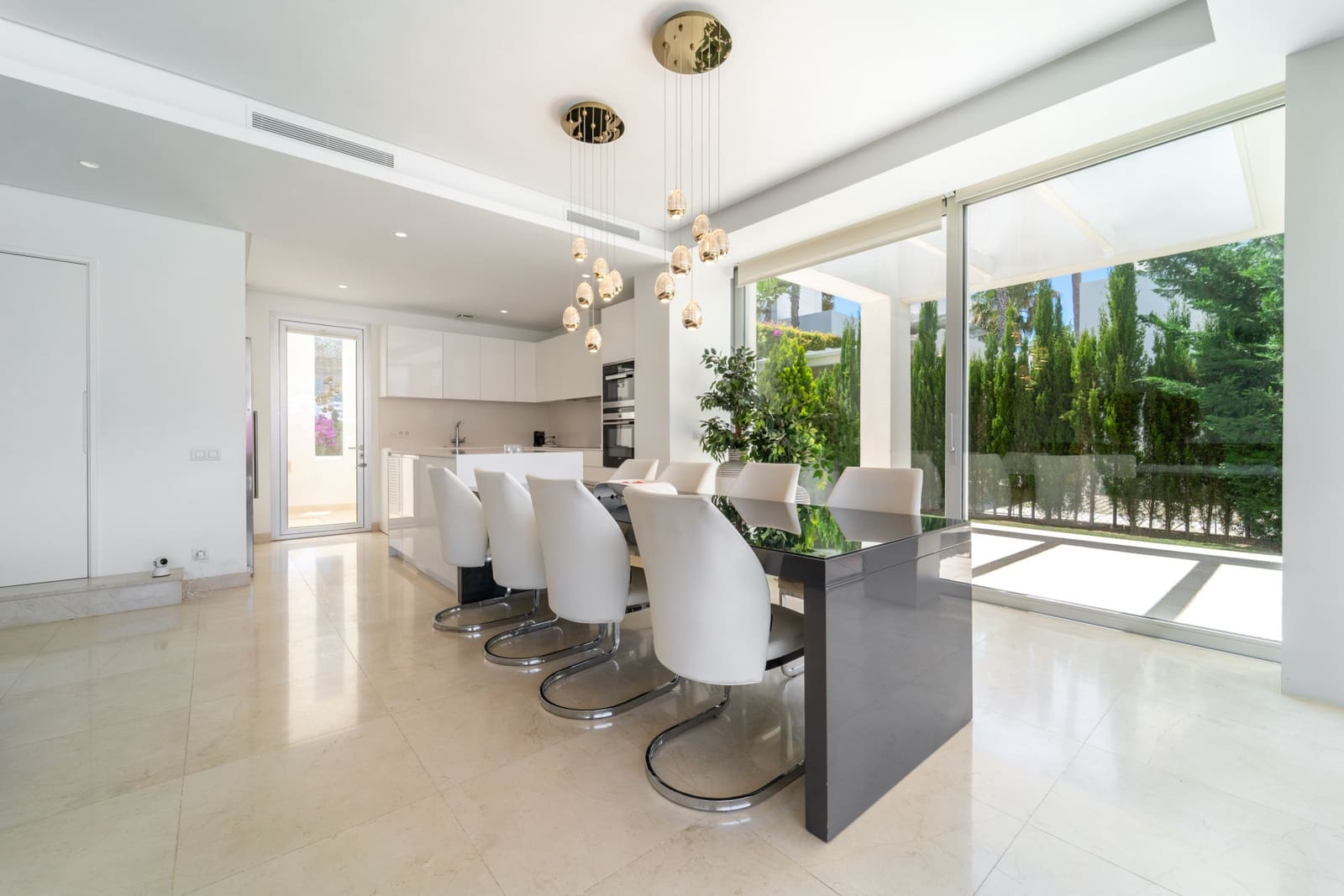 3 camera da letto Villa in vendita in Marbella con piscina garage - 2.150.000 € (Rif: 9884328)