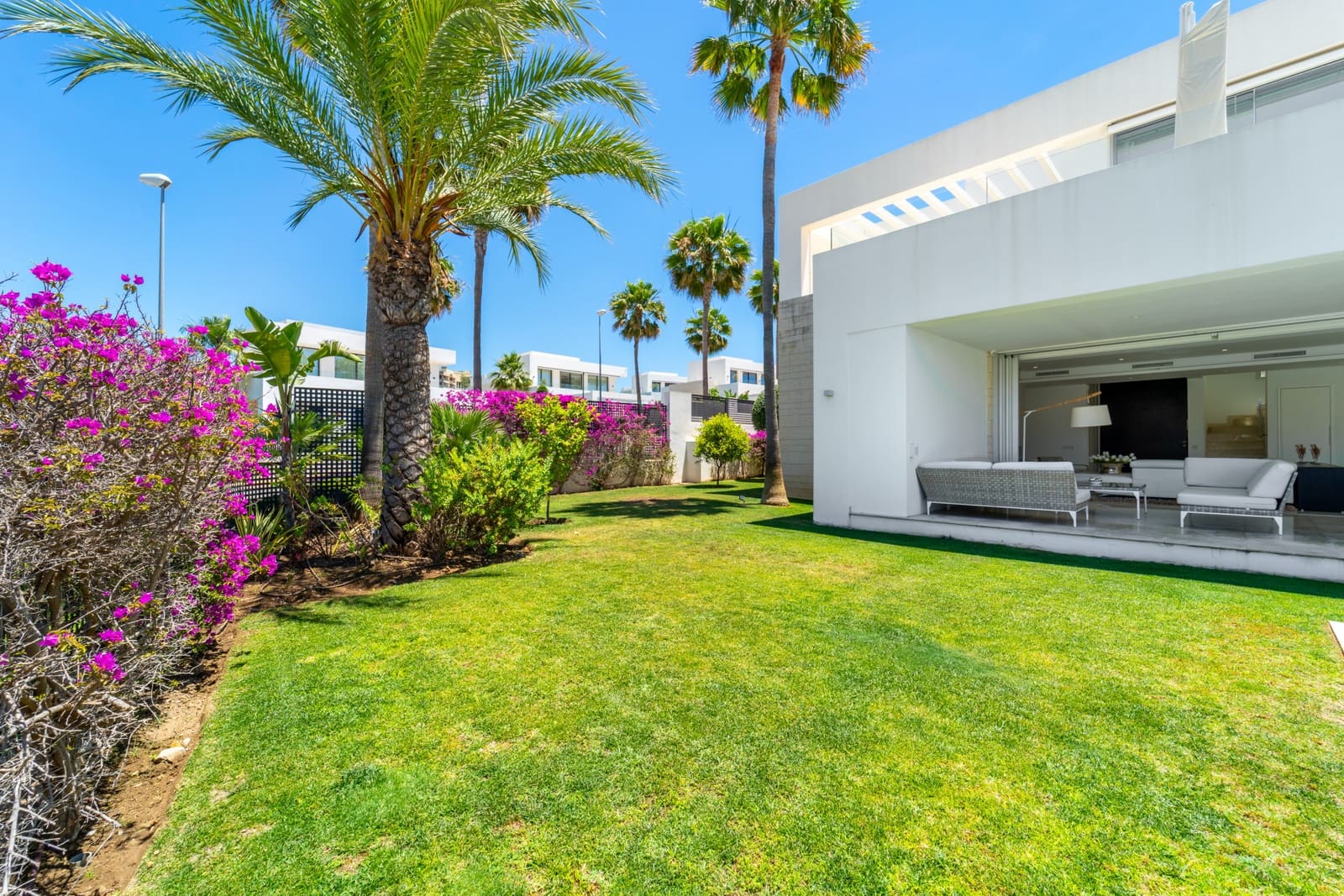 3 camera da letto Villa in vendita in Marbella con piscina garage - 2.150.000 € (Rif: 9884328)
