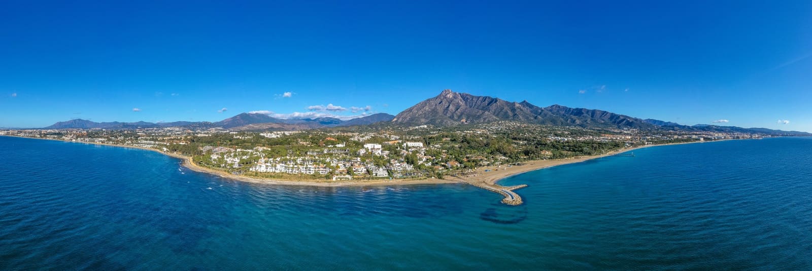 Apartamento de 1 habitación en Marbella en venta con piscina - 1.650.000 € (Ref: 9884329)