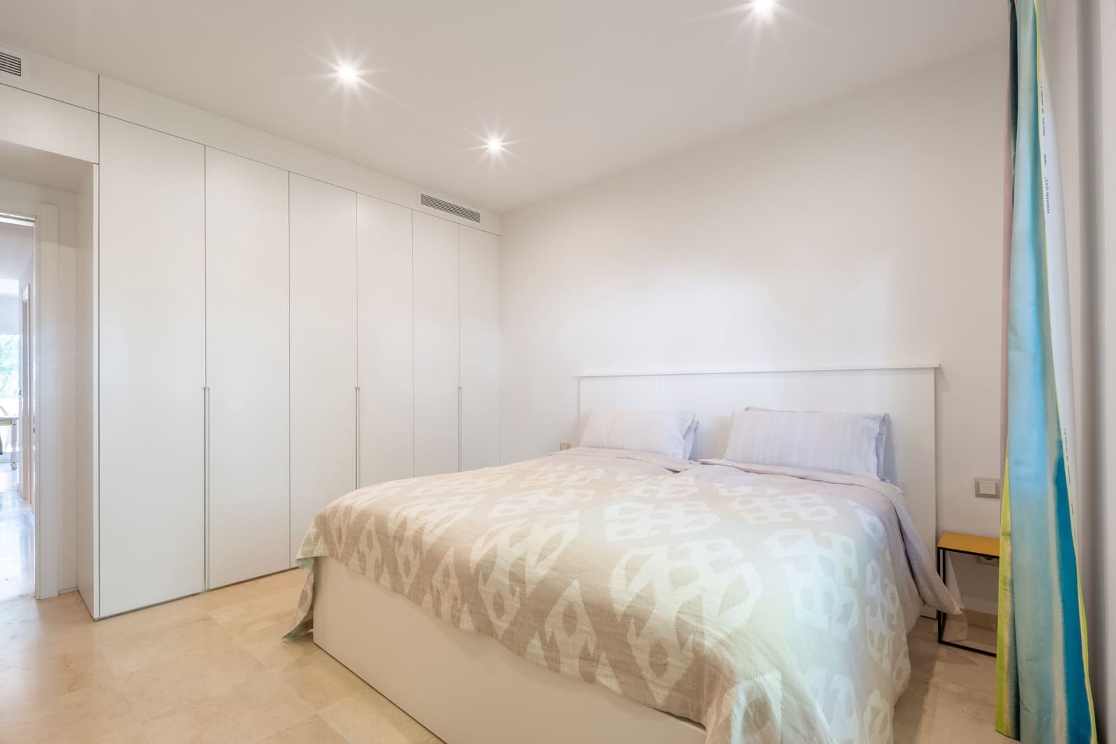 Apartamento de 1 habitación en Marbella en venta con piscina - 1.650.000 € (Ref: 9884329)