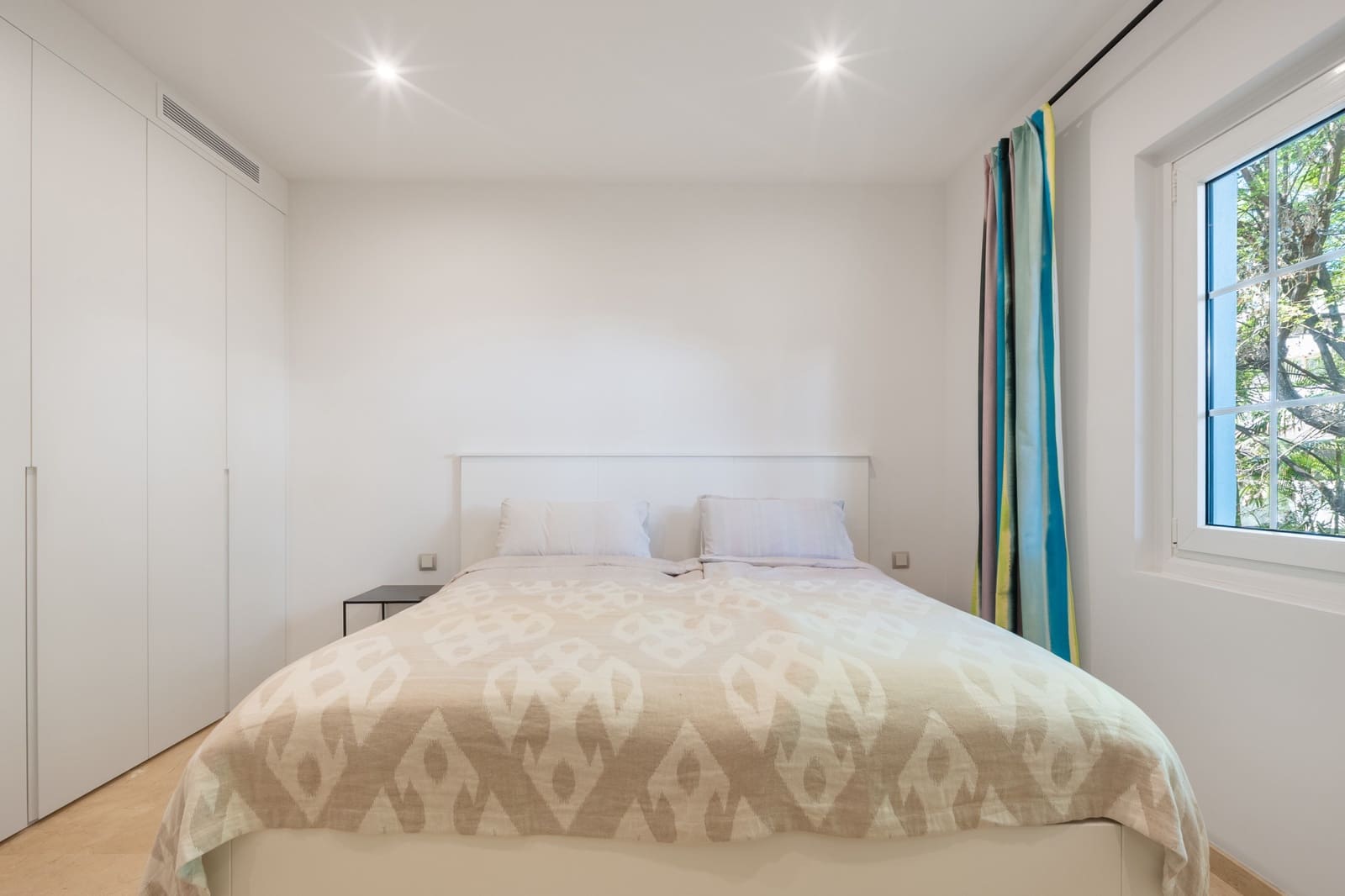 Apartamento de 1 habitación en Marbella en venta con piscina - 1.650.000 € (Ref: 9884329)