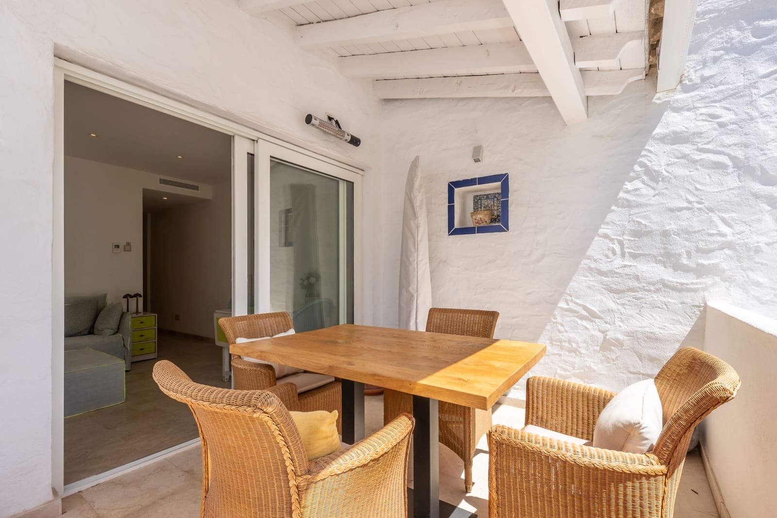 Apartamento de 1 habitación en Marbella en venta con piscina - 1.650.000 € (Ref: 9884329)