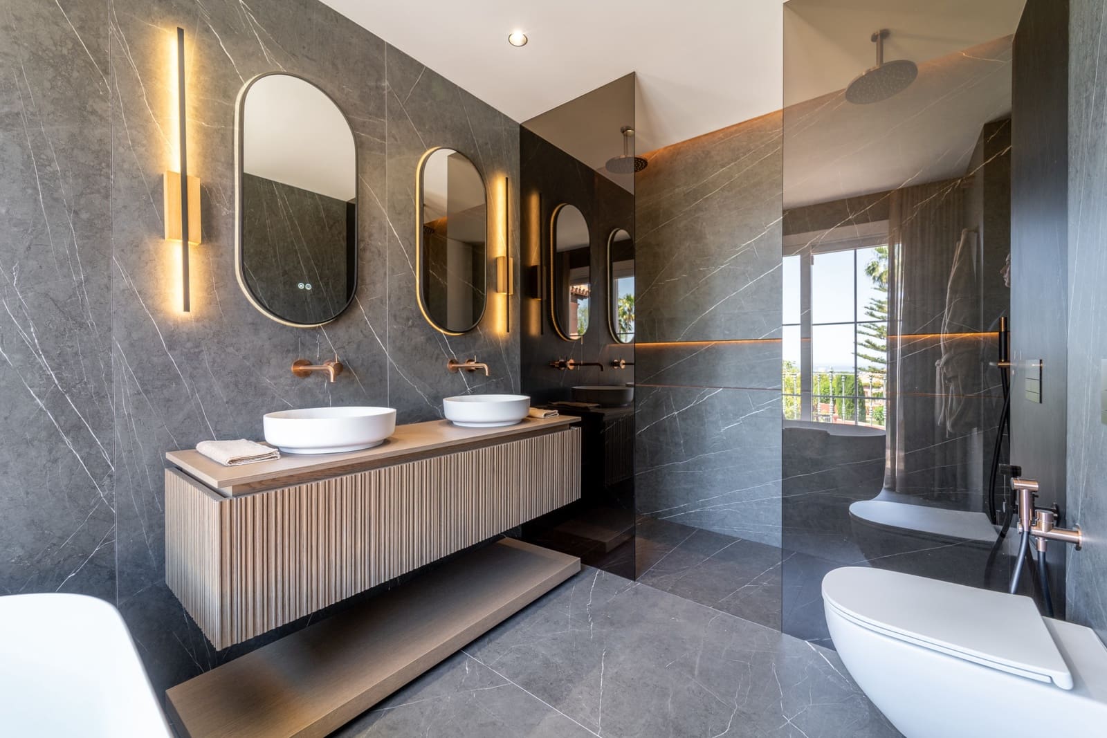 3 slaapkamer Huis te koop in Monte Halcones met zwembad garage - € 1.395.000 (Ref: 9894106)