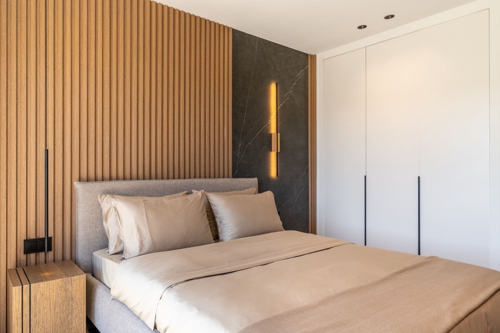 3 slaapkamer Huis te koop in Monte Halcones met zwembad garage - € 1.395.000 (Ref: 9894106)