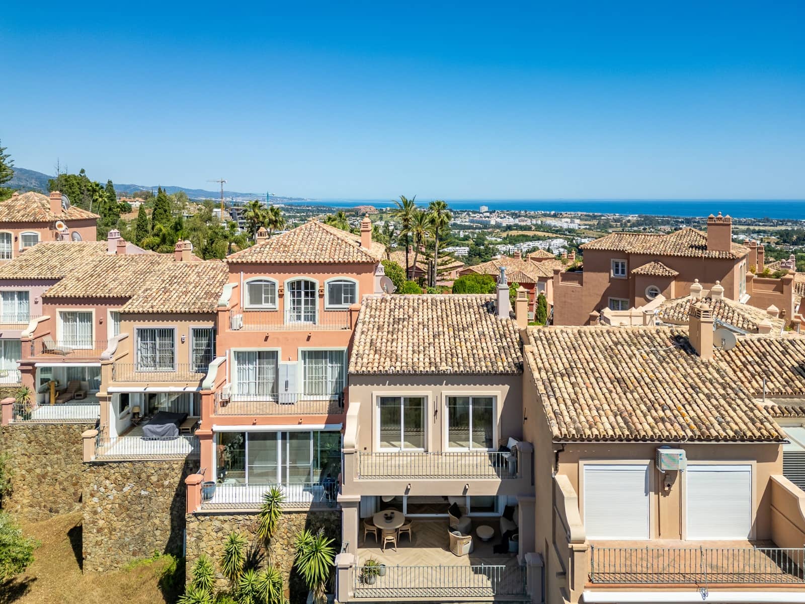 3 slaapkamer Huis te koop in Monte Halcones met zwembad garage - € 1.395.000 (Ref: 9894106)