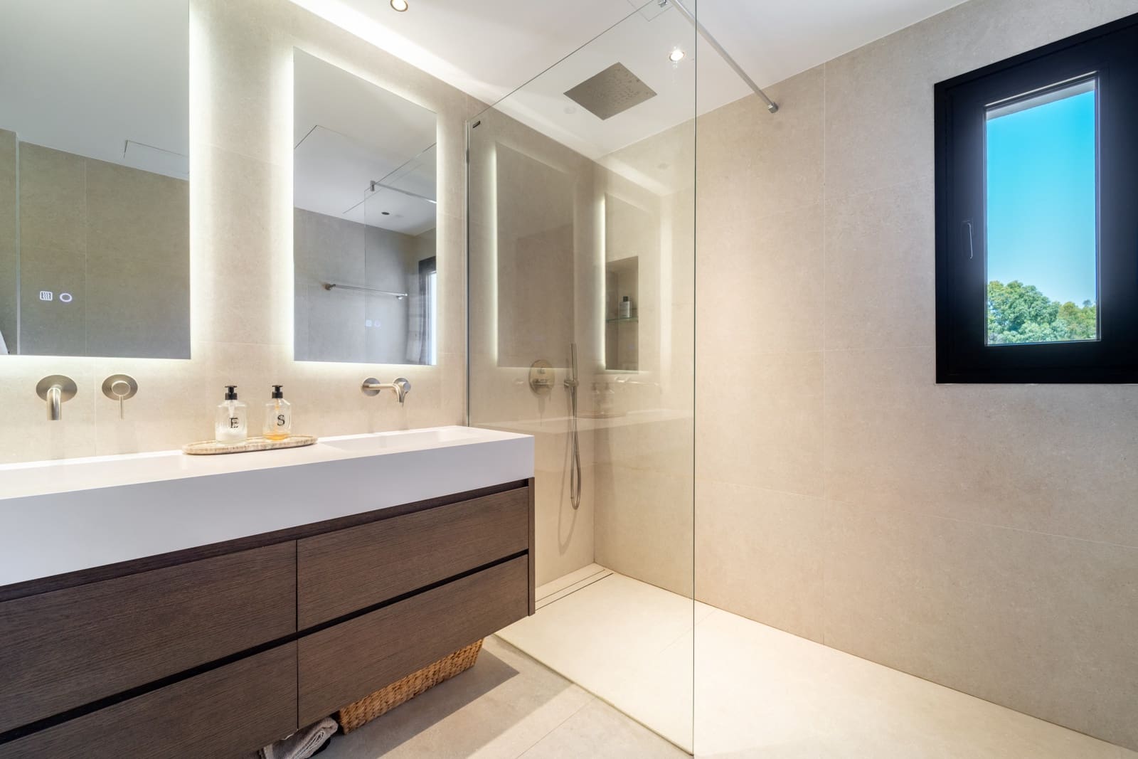 3 slaapkamer Penthouse te koop in Marbella met zwembad garage - € 1.490.000 (Ref: 9904215)
