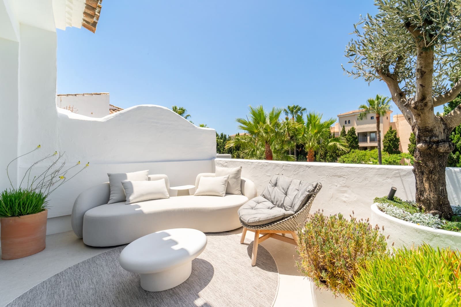 3 slaapkamer Penthouse te koop in Marbella met zwembad garage - € 1.490.000 (Ref: 9904215)