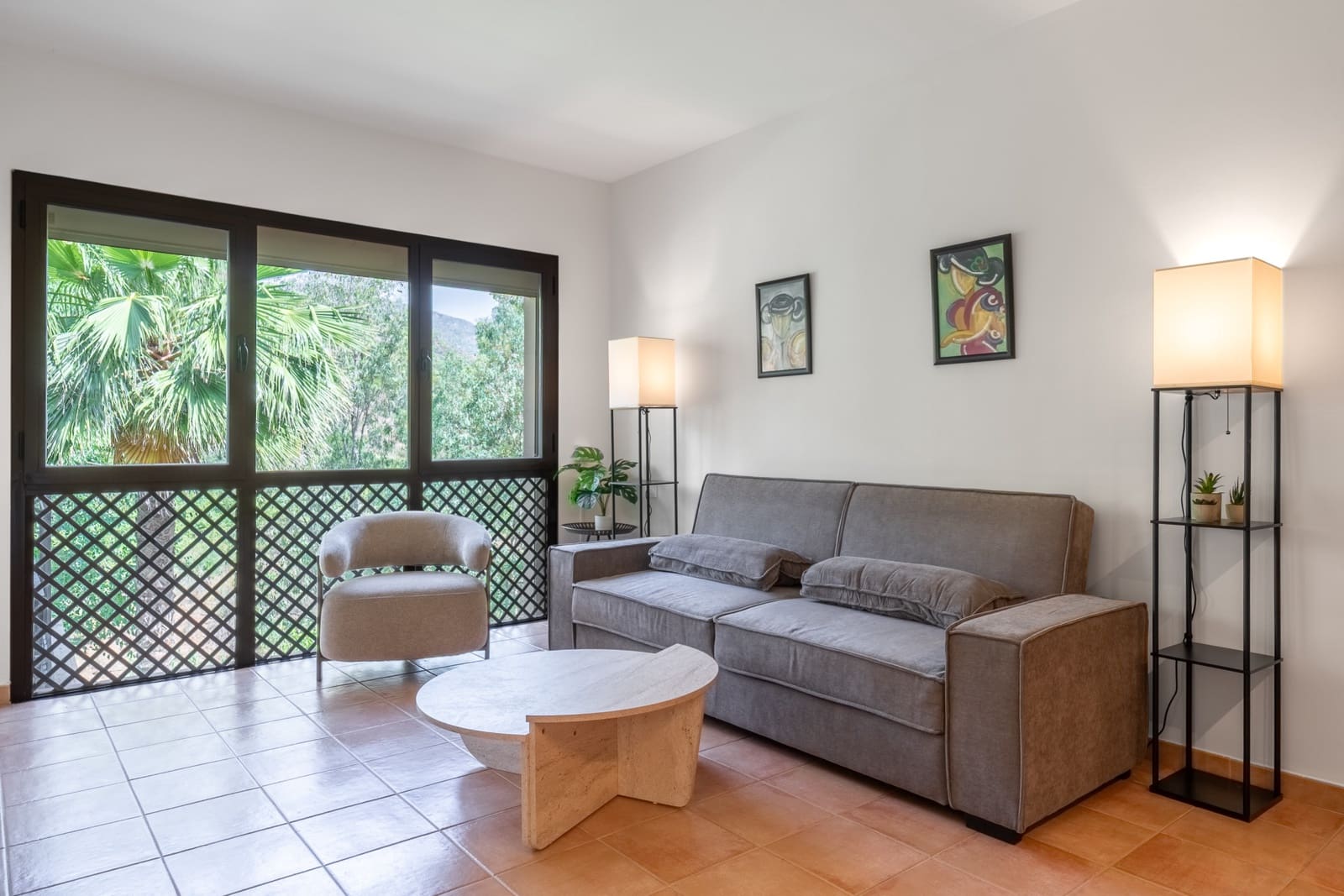 2 sypialnia Apartament do wynajęcia w Marbella z basenem garażem - 2 200 € (Ref: 9909740)