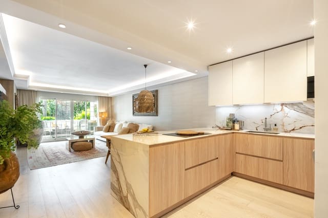 2 Zimmer Apartment zu verkaufen in Marbella mit Pool Garage - 2.695.000 € (Ref: 9929030)