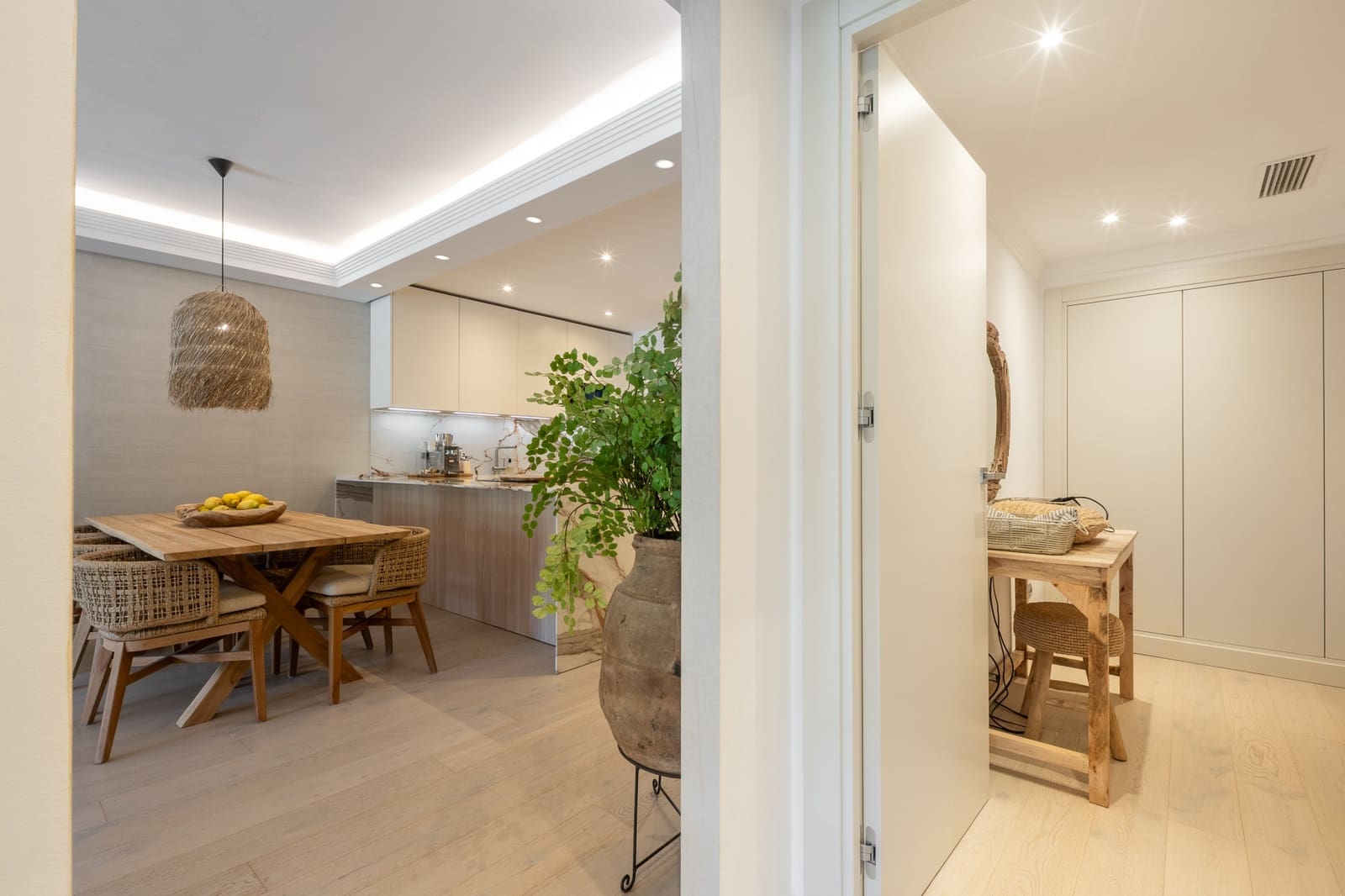 2 chambre Appartement à vendre à Marbella avec piscine garage - 2 695 000 € (Ref: 9929030)
