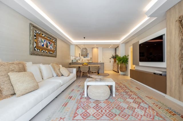 2 Zimmer Apartment zu verkaufen in Marbella mit Pool Garage - 2.695.000 € (Ref: 9929030)