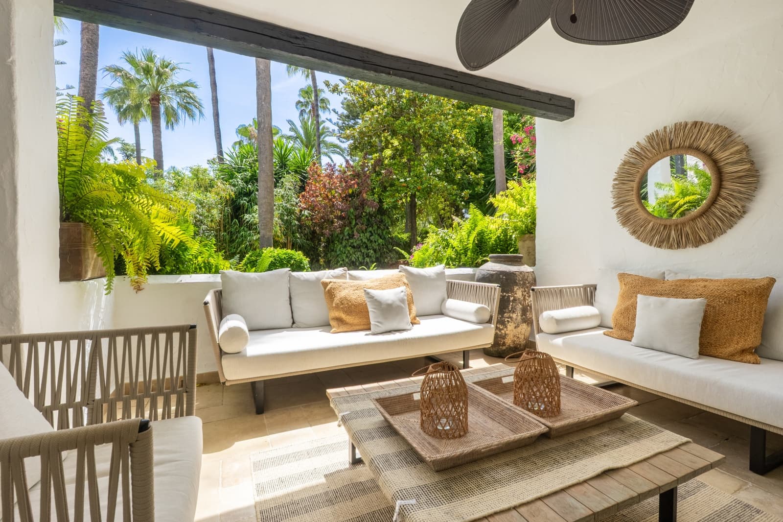 2 chambre Appartement à vendre à Marbella avec piscine garage - 2 695 000 € (Ref: 9929030)
