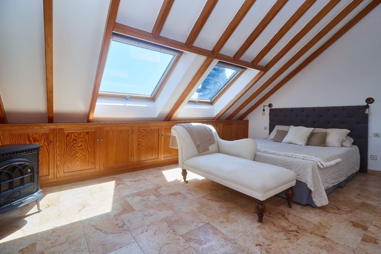 3 makuuhuone Omakotitalo vuokrattavana paikassa Marbella mukana uima-altaan 
autotalli - 4 000 € (Ref: 9935288)