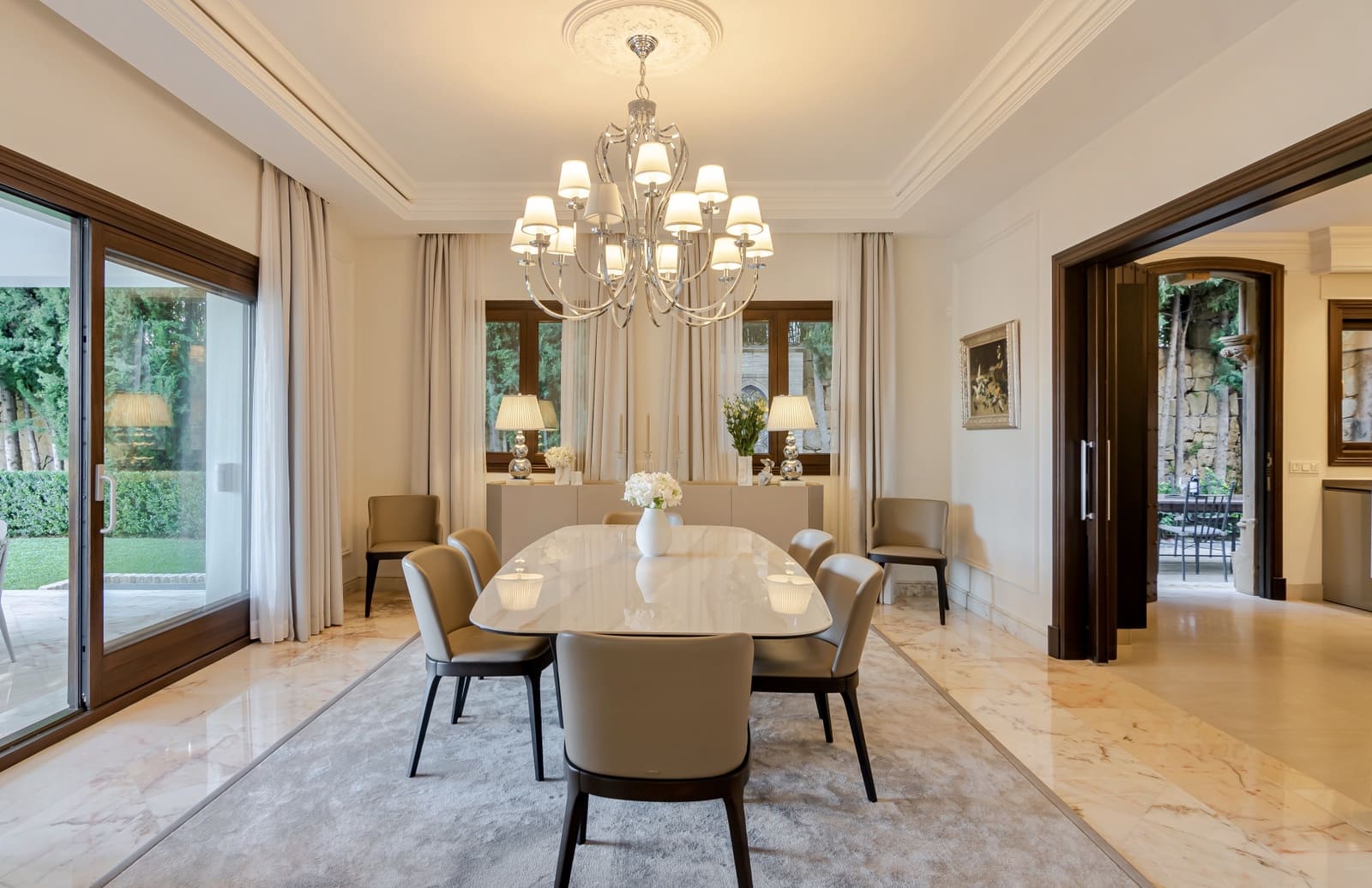 6 sypialnia Willa na kwatery wakacyjne w Marbella z basenem garażem - 22 000 € (Ref: 9935290)