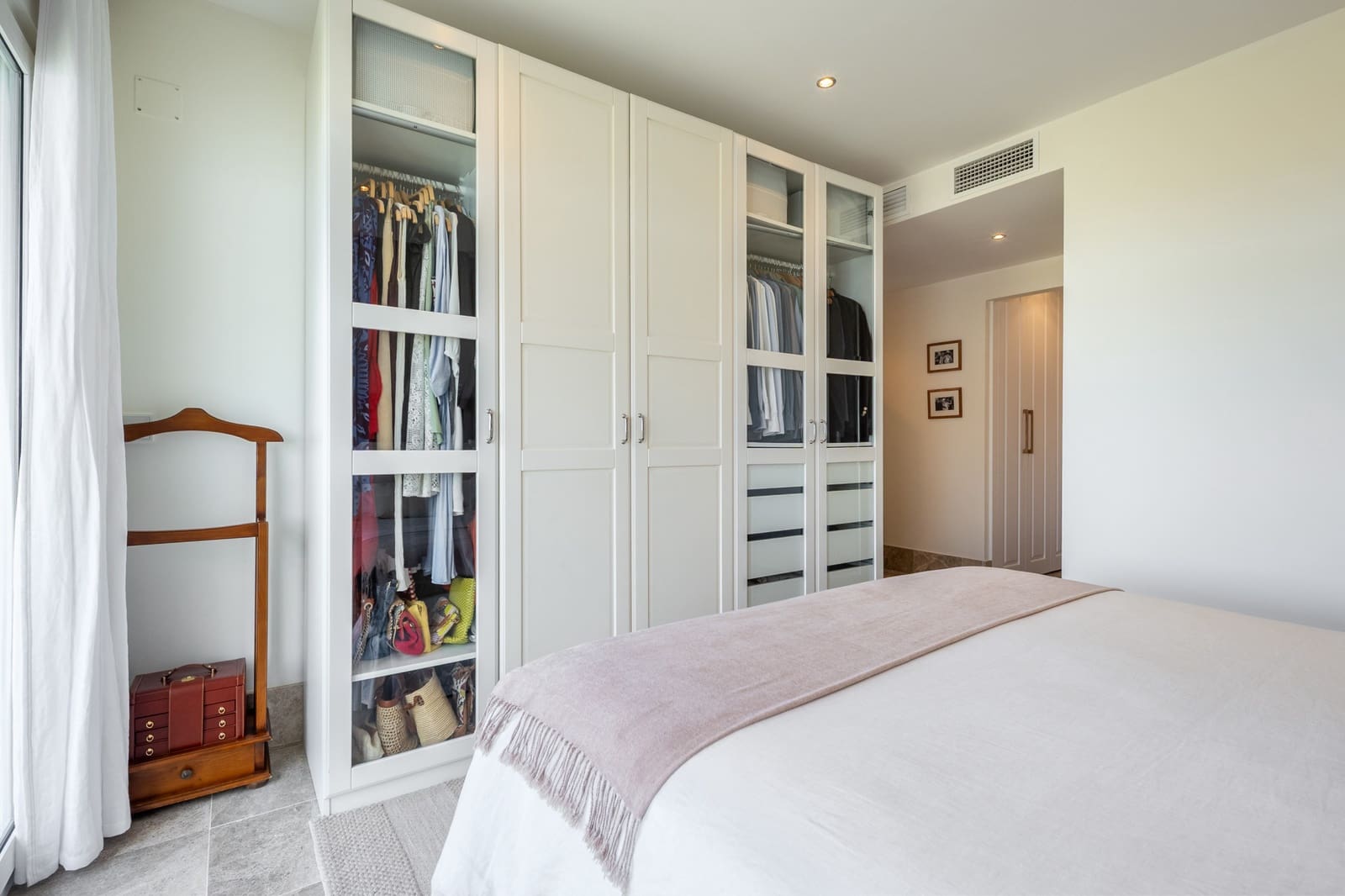 3 bedroom Penthouse for sale in Marbella with pool garage - € 1,155,000 (Ref: 9936043)