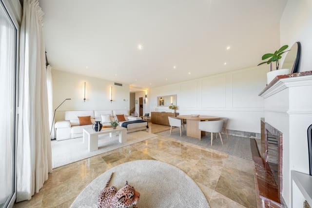 3 soverom Penthouse til salgs i Marbella med svømmebasseng garasje - € 1 155 000 (Ref: 9936043)
