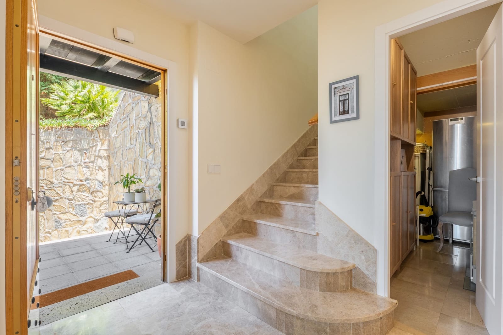 3 bedroom Penthouse for sale in Marbella with pool garage - € 1,155,000 (Ref: 9936043)