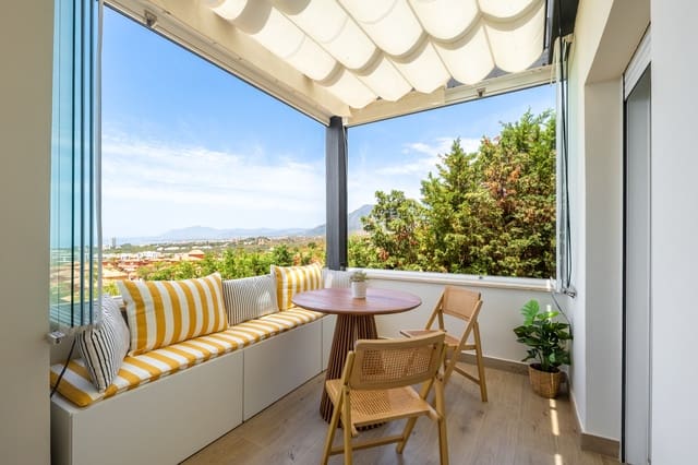 3 soverom Penthouse til salgs i Marbella med svømmebasseng garasje - € 1 155 000 (Ref: 9936043)