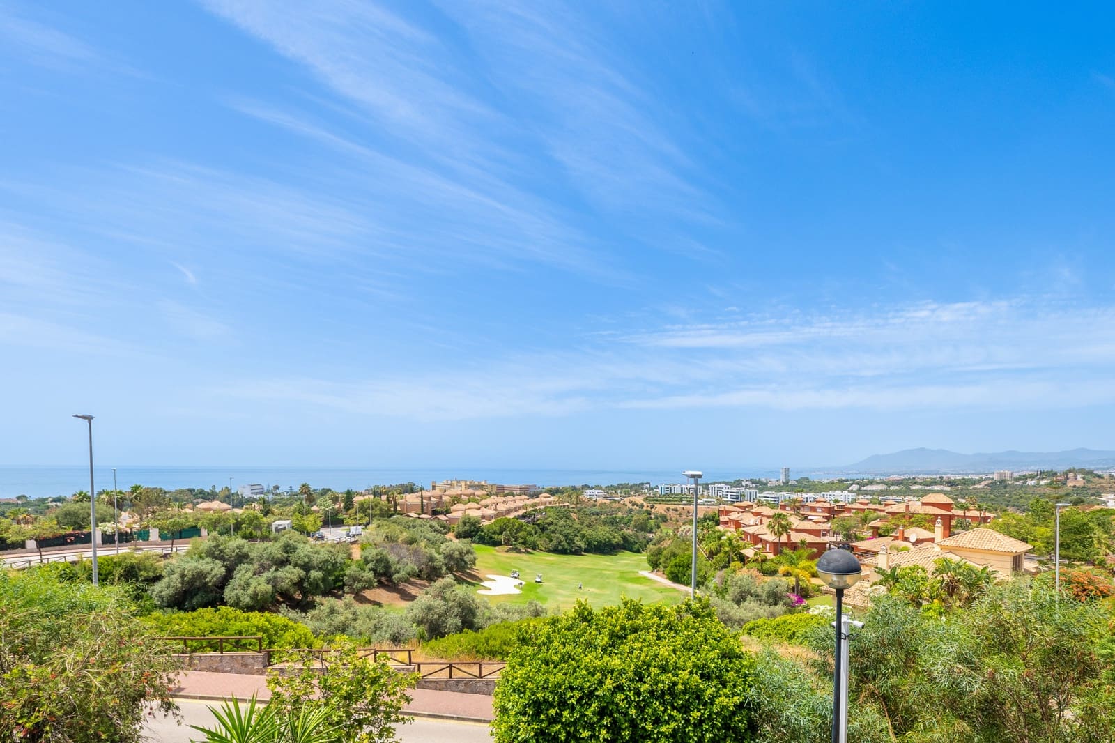 3 bedroom Penthouse for sale in Marbella with pool garage - € 1,155,000 (Ref: 9936043)