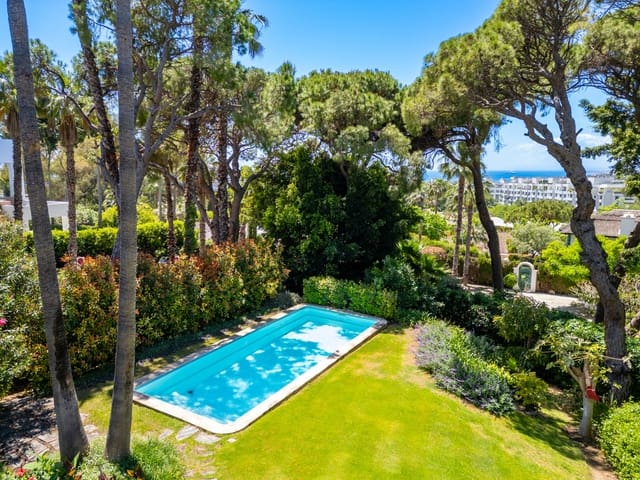 5 makuuhuone Huvila vuokrattavana paikassa Marbella mukana uima-altaan 
autotalli - 9 000 € (Ref: 9936834)