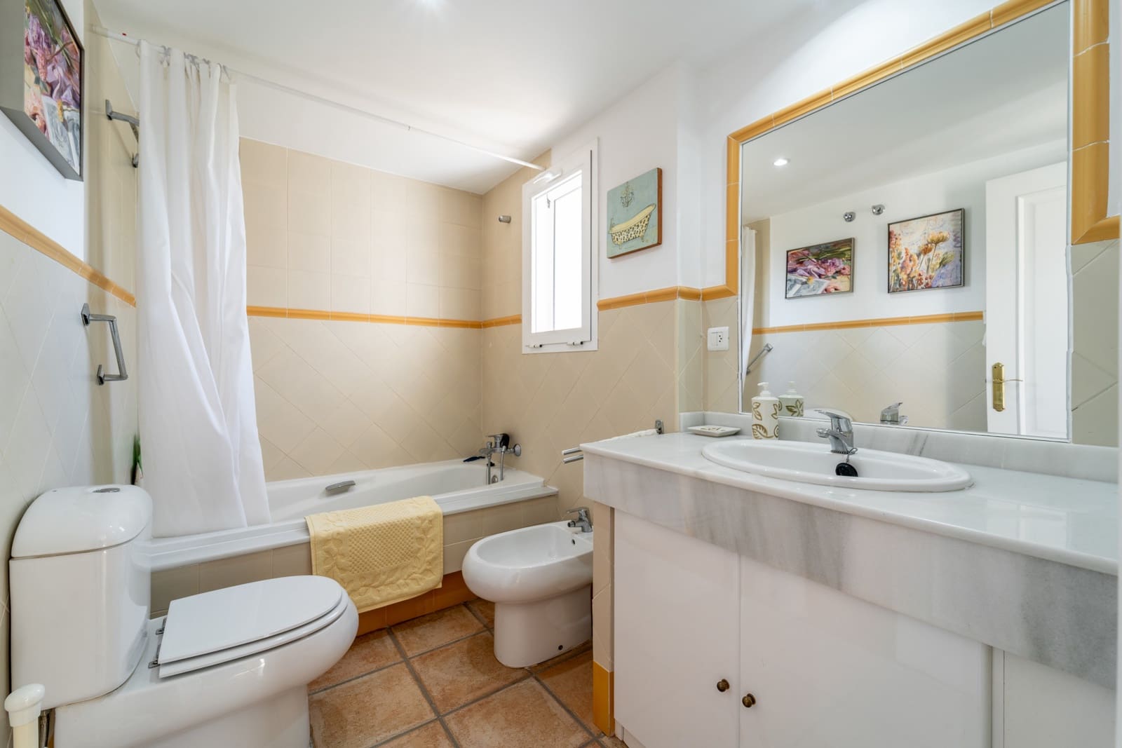 5 sovrum Semi-fristående Villa till salu i Guadalmina med pool garage - 1 650 000 € (Ref: 9939592)
