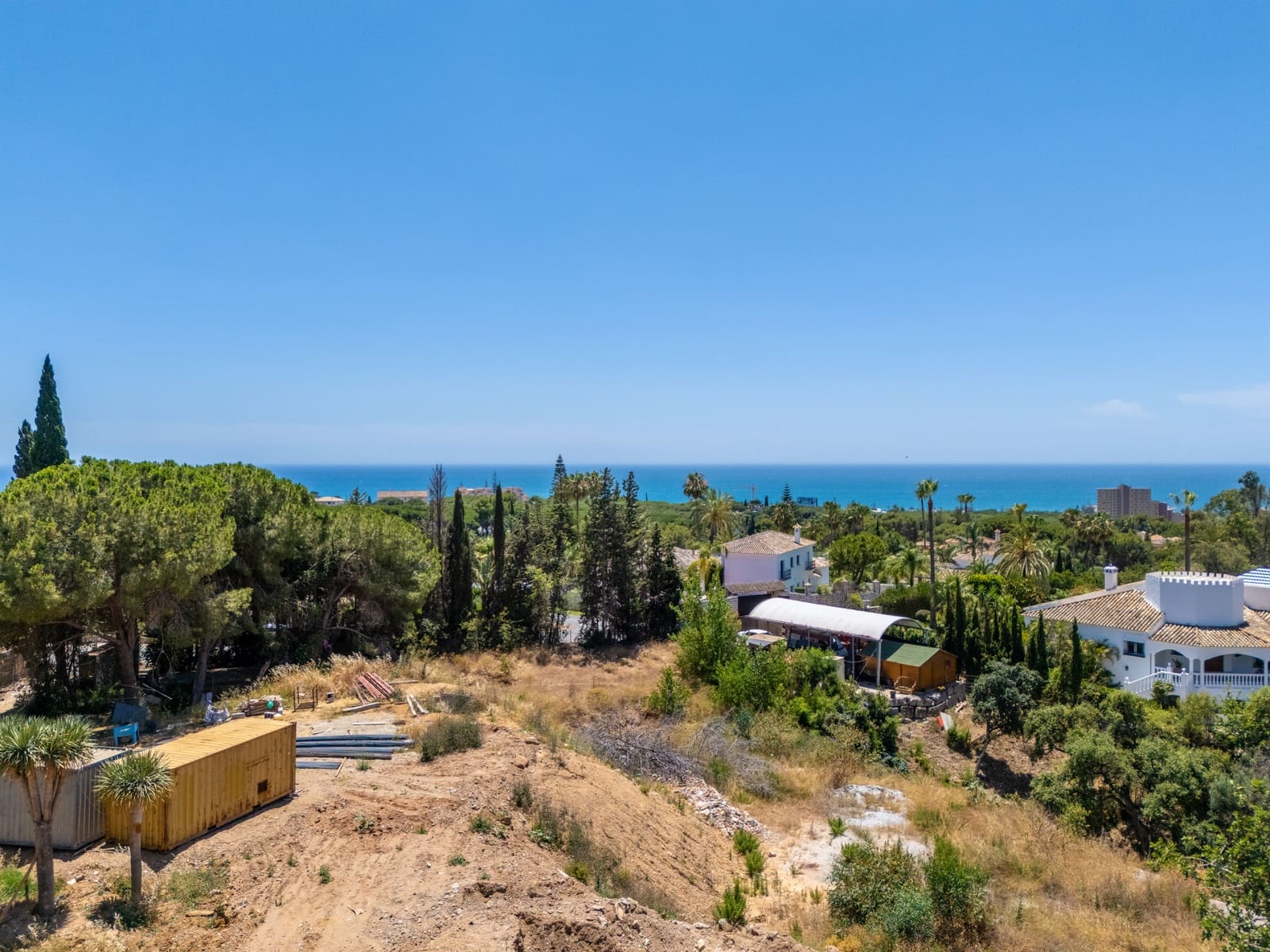 4 bedroom Villa for sale in Marbella with pool garage - € 3,595,000 (Ref: 9941976)