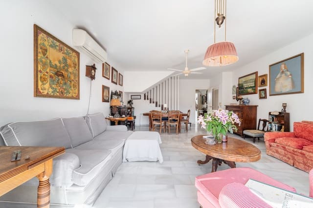 3 soverom Hus til salgs i Marbella med svømmebasseng - € 945 000 (Ref: 9941979)