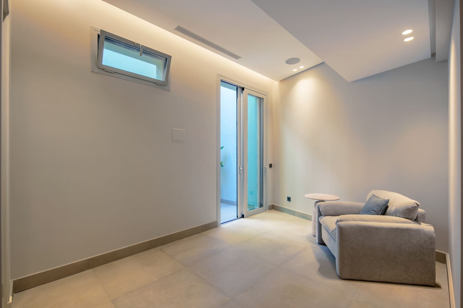 4 quarto Moradia para venda em Nueva Andalucia com piscina garagem - 2 775 000 € (Ref: 9941984)