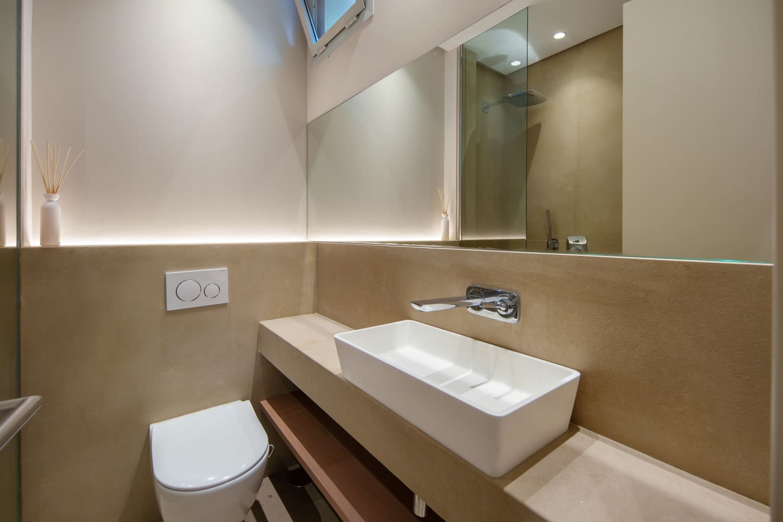 4 quarto Moradia para venda em Nueva Andalucia com piscina garagem - 2 775 000 € (Ref: 9941984)