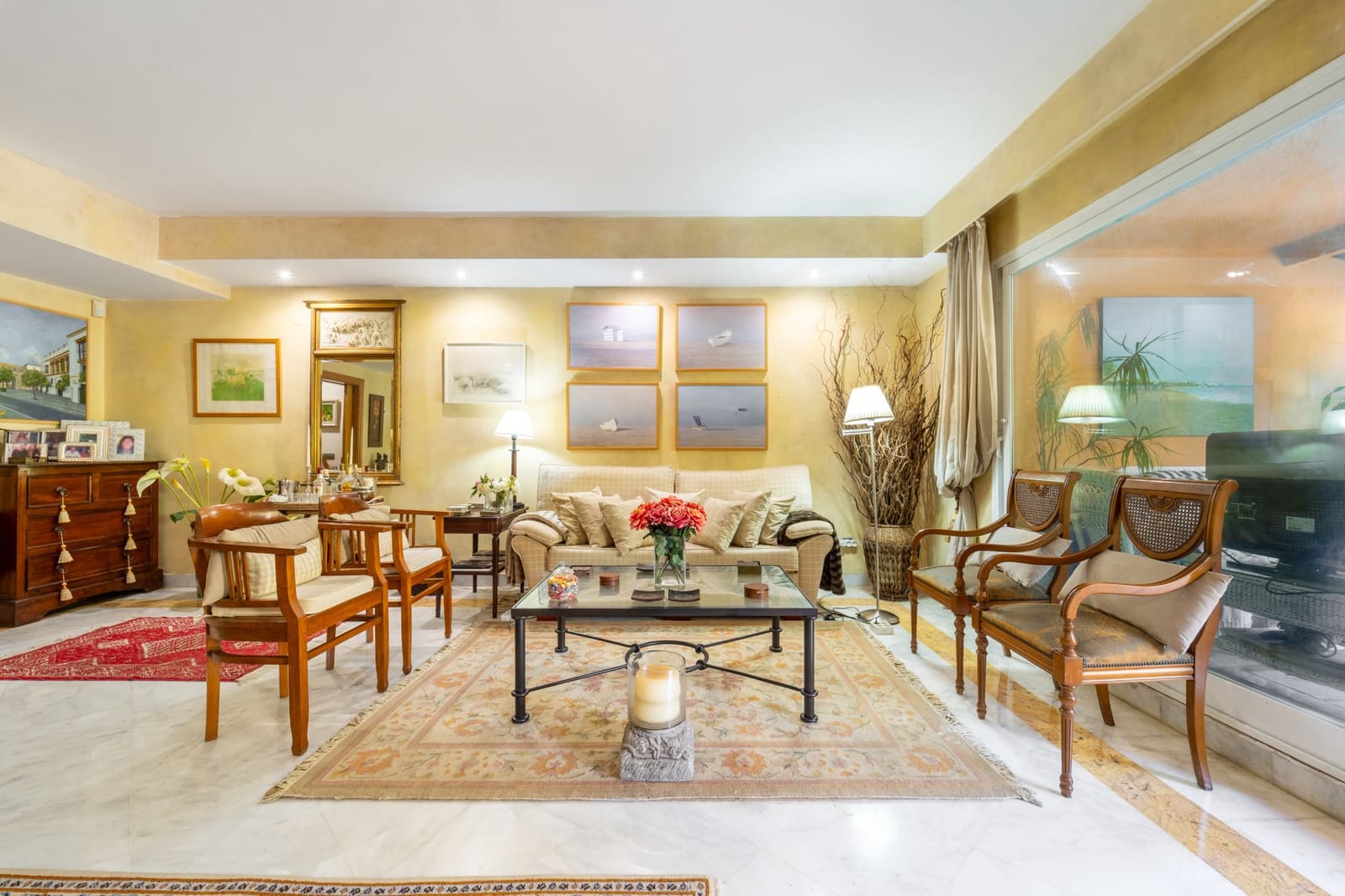 3 soveværelse Byhus til salg i Marbella med swimmingpool garage - € 1.650.000 (Ref: 9957612)
