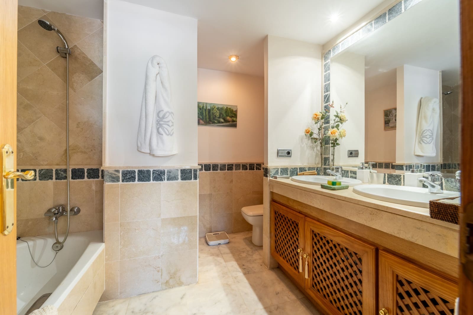 3 soveværelse Byhus til salg i Marbella med swimmingpool garage - € 1.650.000 (Ref: 9957612)
