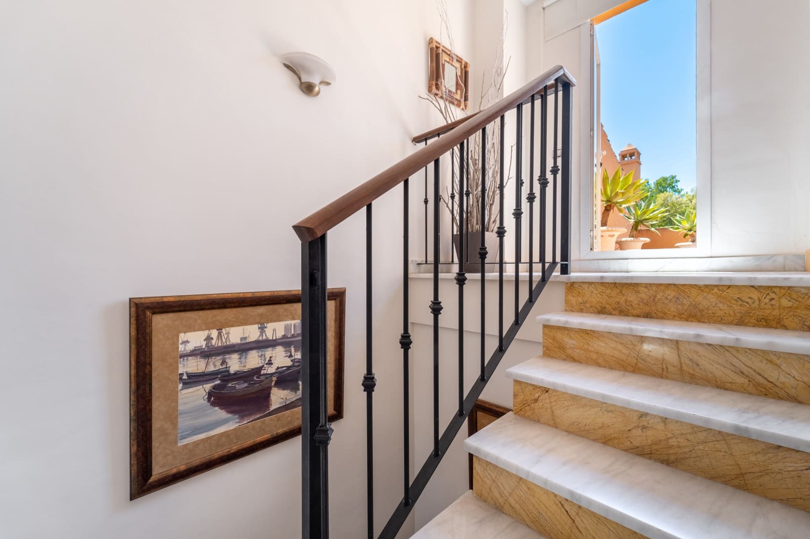 3 soveværelse Byhus til salg i Marbella med swimmingpool garage - € 1.650.000 (Ref: 9957612)