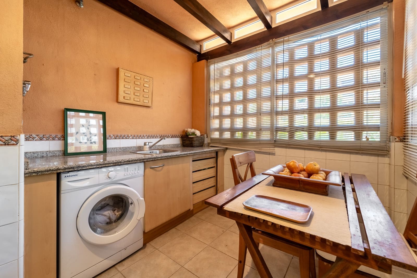 3 soveværelse Byhus til salg i Marbella med swimmingpool garage - € 1.650.000 (Ref: 9957612)