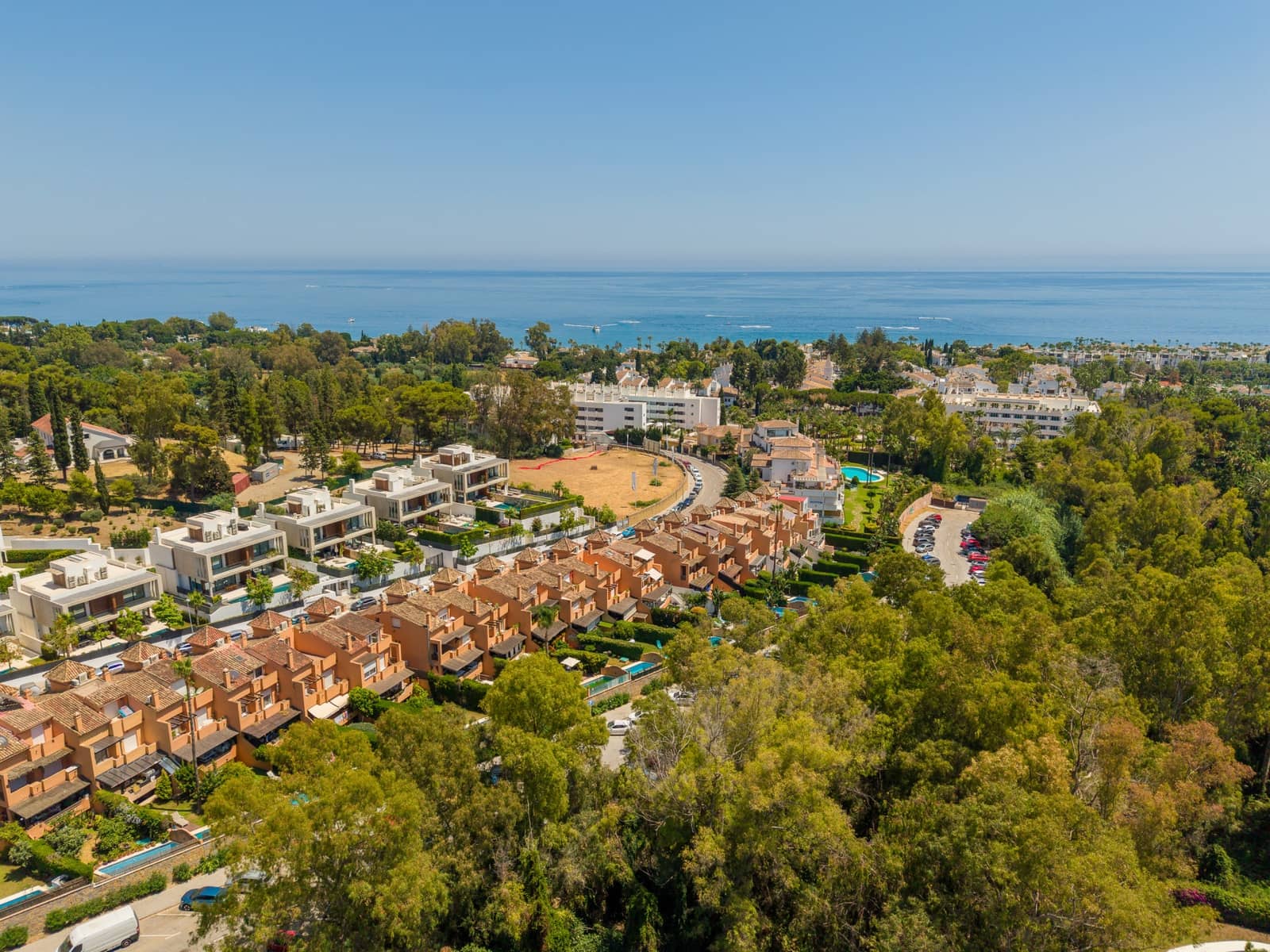 3 soveværelse Byhus til salg i Marbella med swimmingpool garage - € 1.650.000 (Ref: 9957612)