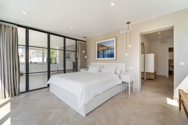 3 sypialnia Apartament do wynajęcia w El Chaparral, Mijas z basenem - 3 000 € (Ref: 9958397)